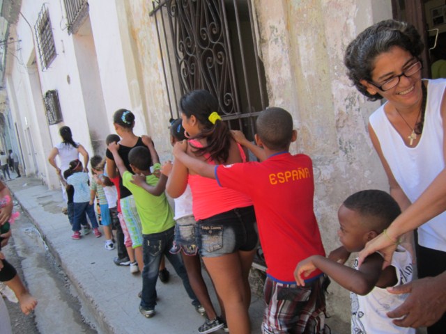 how to help children in Cuba
